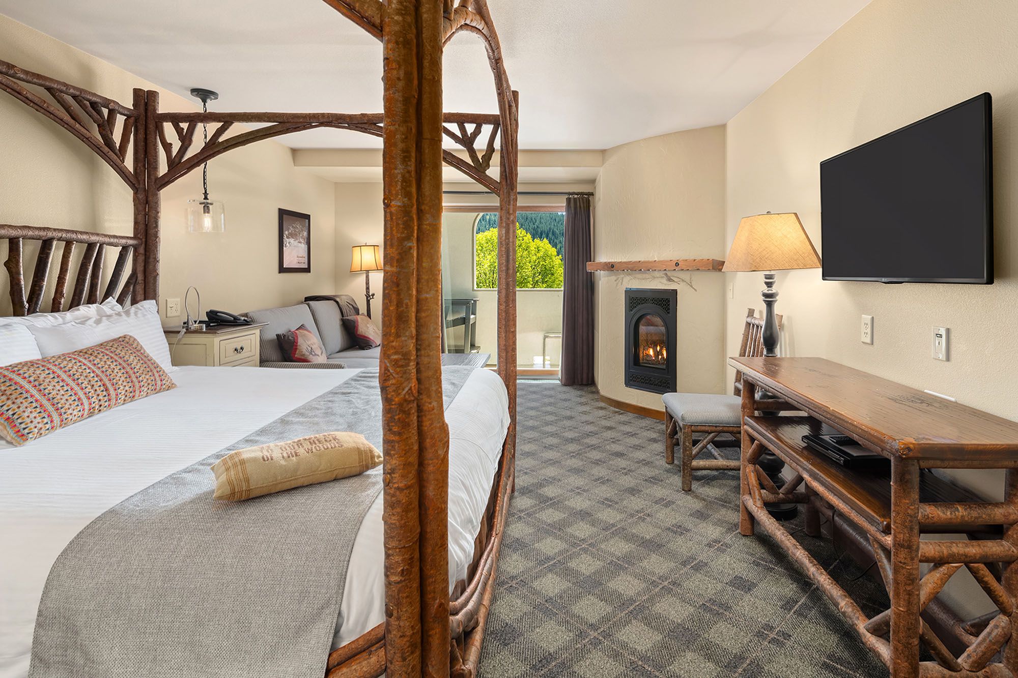 Read more about the article Premium Balcony Village King